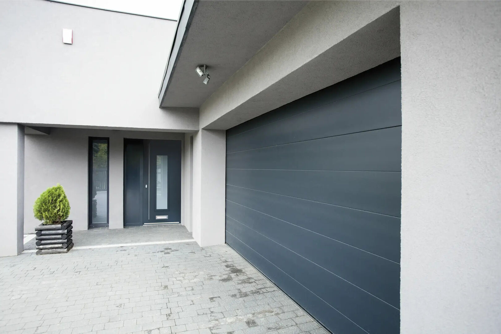 Longevity And Maintenance Advantages Of Aluminium Doors